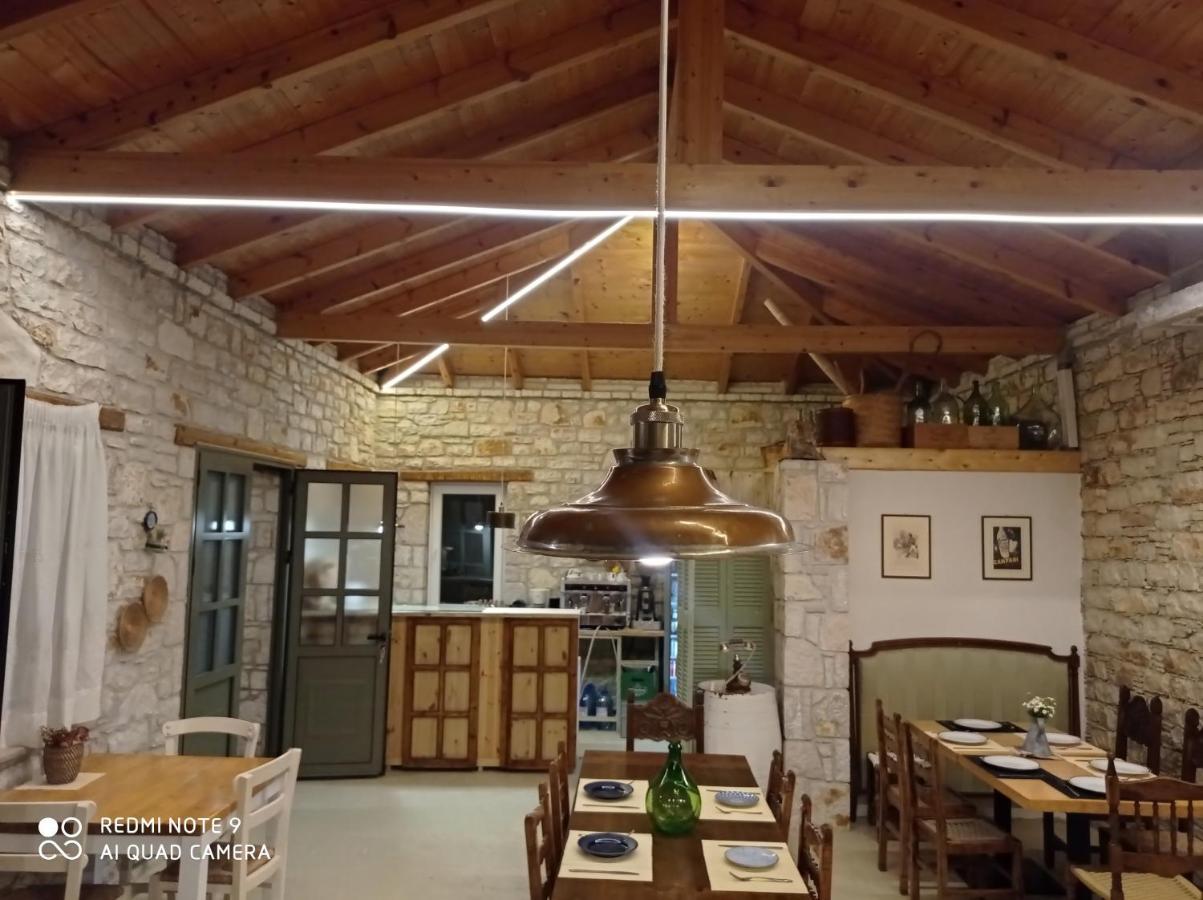 Elea Guesthouse Himare Exterior foto